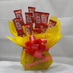 10 Pcs Kitkat chocolate Arrangement